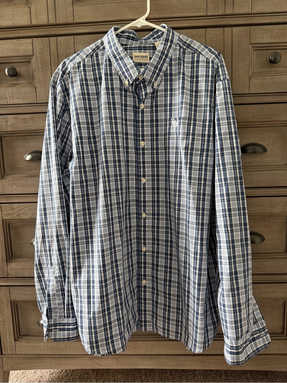 Dockers Men's Navy and White Plaid Button-Down Shirt